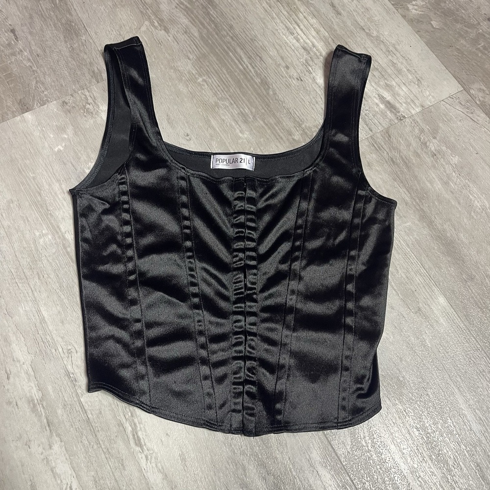 Popular 21 Women's Tank Sleeve Satin Crop   Black Small Bag6‎